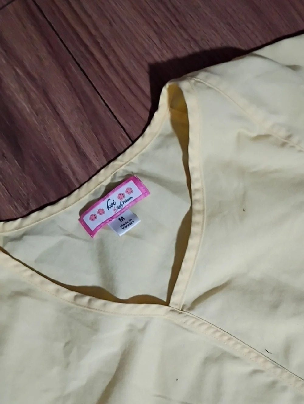koi Light Yellow Wrap-Style Scrub Top - Picture 3 of 4